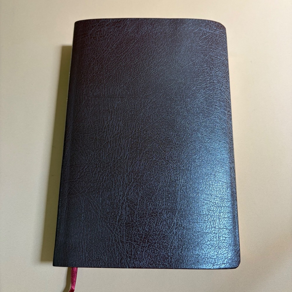 Tyndale Holy Bible NLT New Living Translation Red Letter Bonded Leather Gold